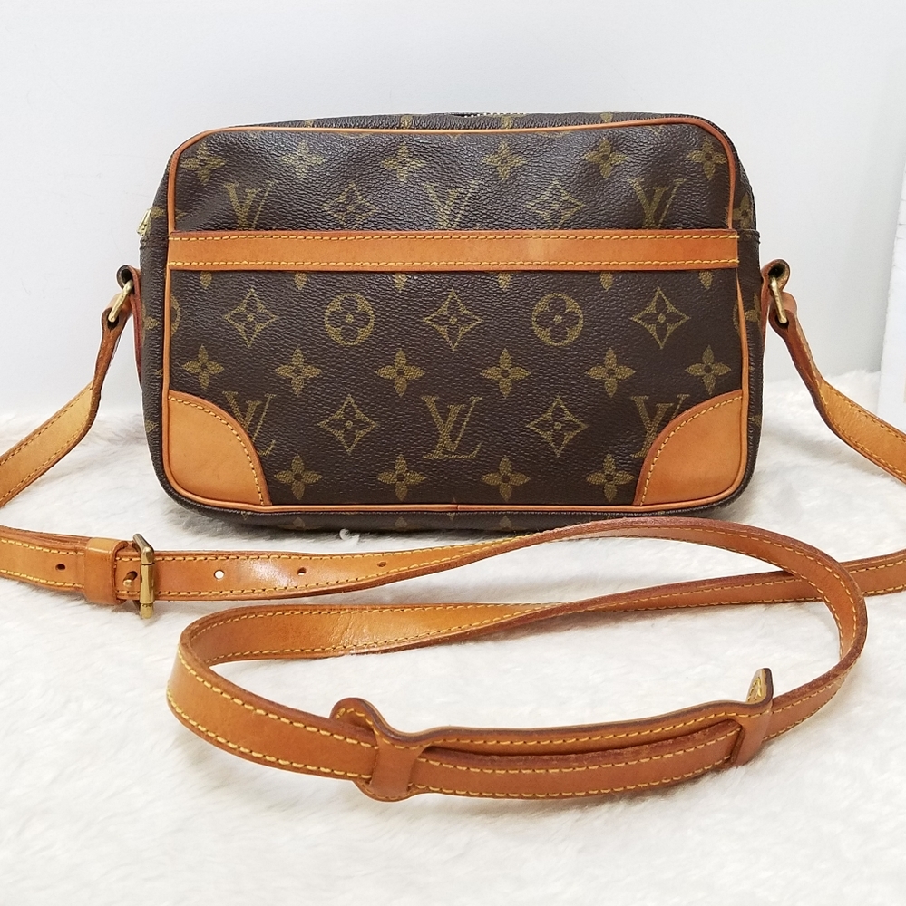 💕Authentic LV Trocadero 24 CLASSIC Crossbody
